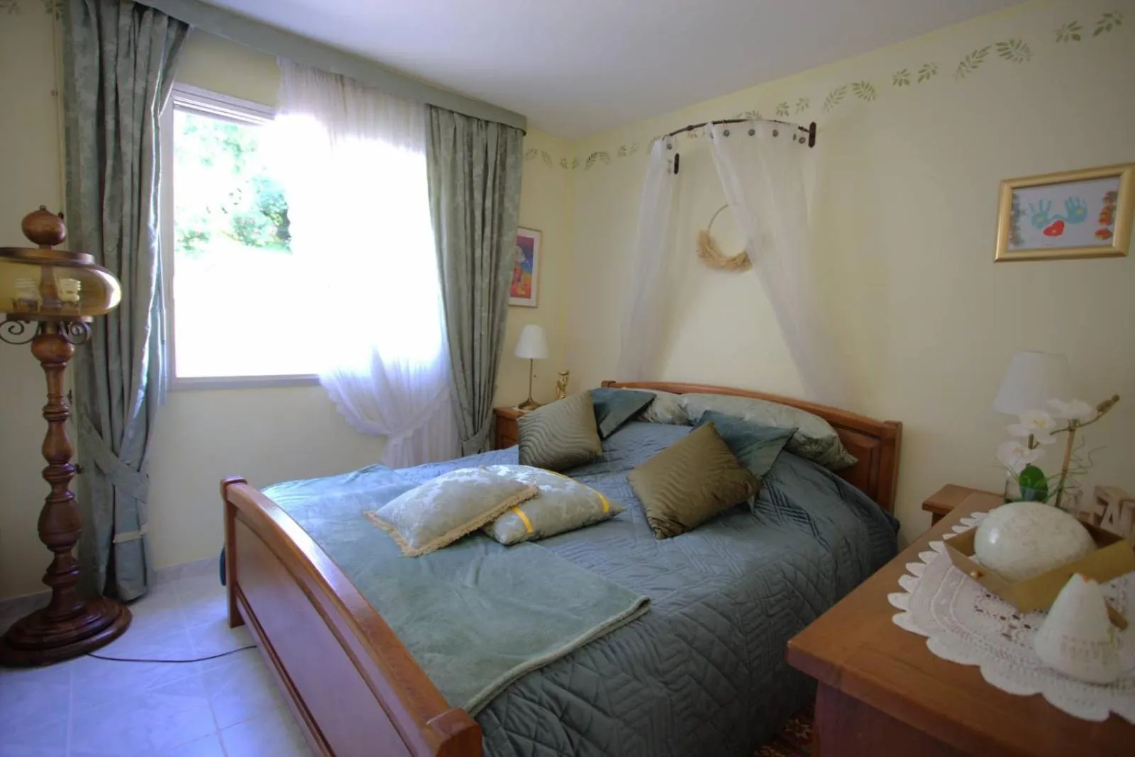 Location Appartement Trois Pieces Avec Piscine Mandelieu-la-Napoule France