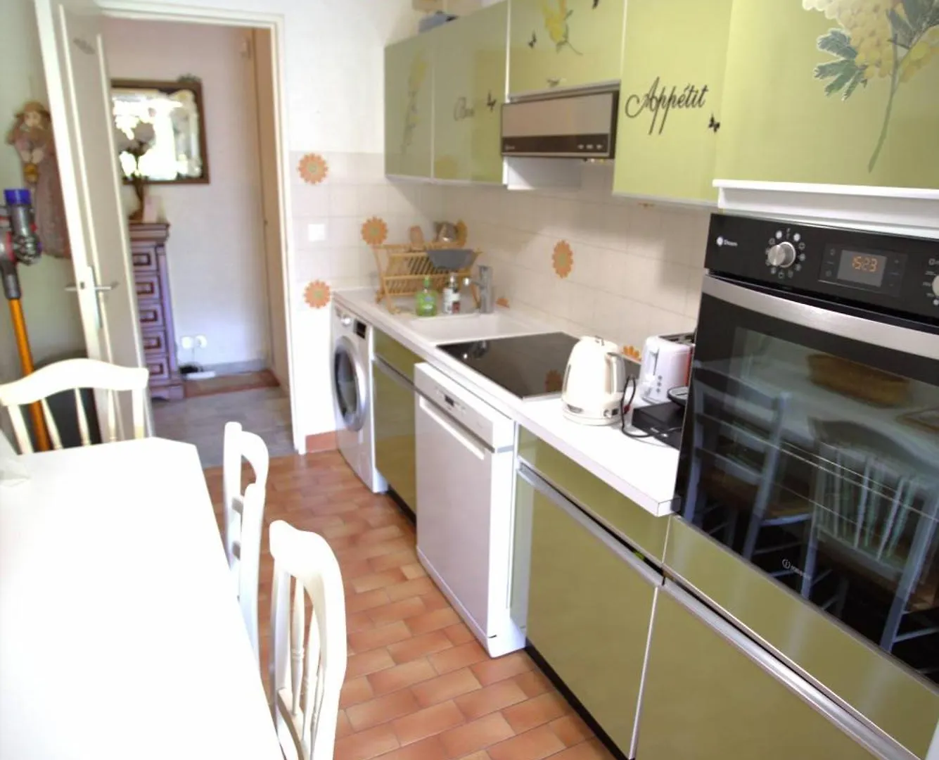 Location Appartement Trois Pieces Avec Piscine Mandelieu-la-Napoule